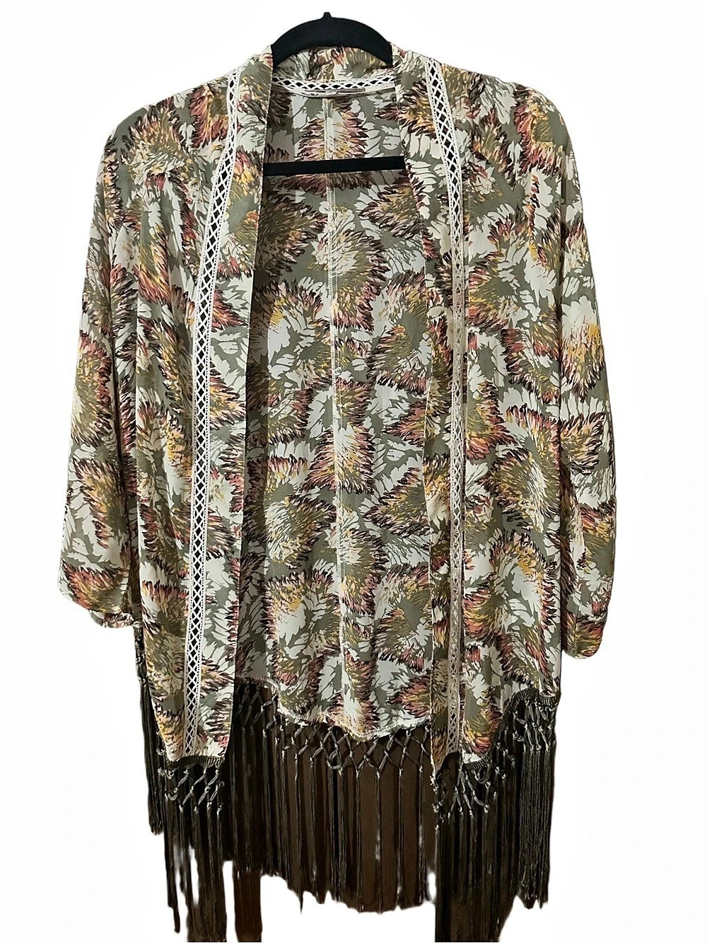 Miss Me Floral Fringe Open Kimono Blouse Cardigan Green Size Medium Boho